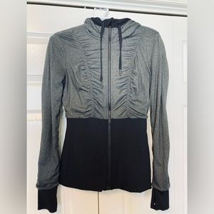 LULULEMON Dance Studio Jacket. (Black & Gray Reversible.)